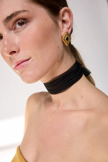 Pendientes-Rombos-de-Arenas-Dos-Primerasâ€”pendientes-con-diseÃ±o-tribal-inspirado-en-la-cultura-ancestralâ€”detalles-unicos-y-elegantes-perfectos-para-complementar-tu-look