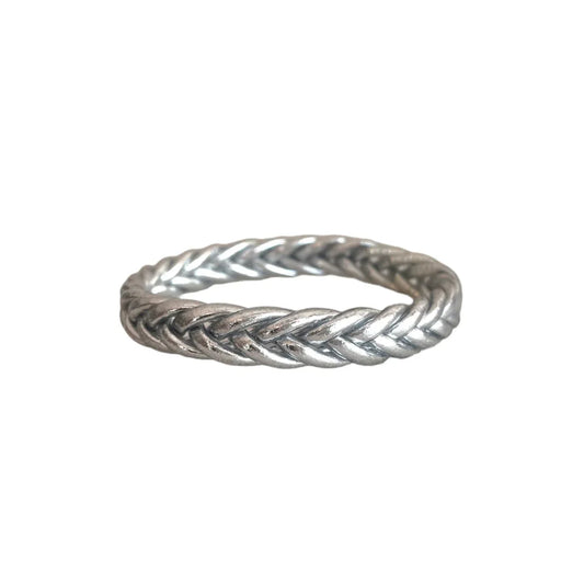 Pulsera-Trenzada-Pan-de-Oro-Plata-Pippa-Goldâ€”pulsera-artesanal-con-pan-de-oro-encapsulado-en-resinaâ€”diseÃ±o-trenzado-elegante-y-sofisticado